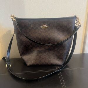 Coach Black and Brown Shoulder Bag